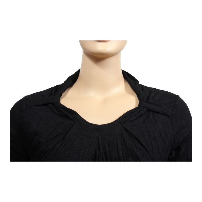 Robe tunique grande taille avec fleurs en tissu 2 en 1 Claude Gérard coloris noir (détail col)