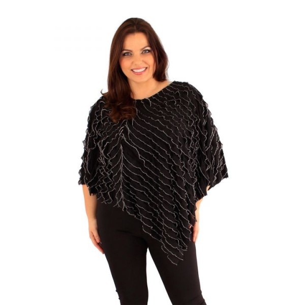 Poncho asymétrique Govina Lili London noir et crème (porté face)