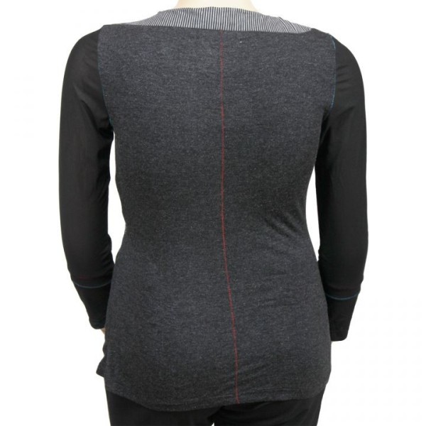 pull gris brodé L33 grande taille (dos)