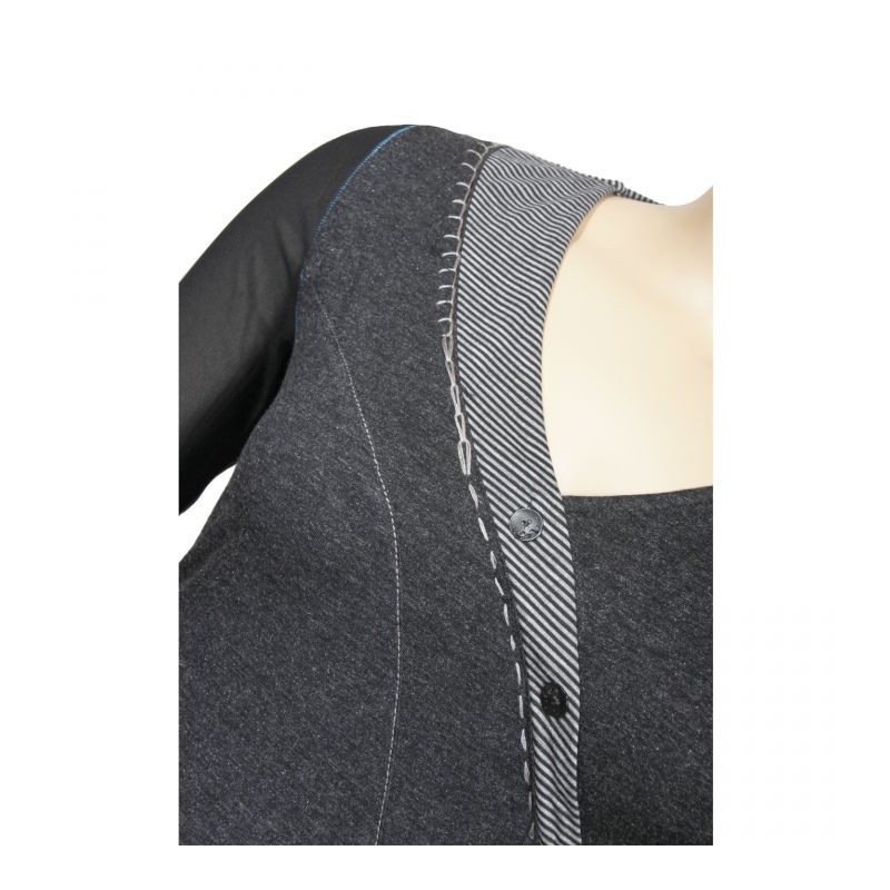 pull gris brodé L33 grande taille (détail)