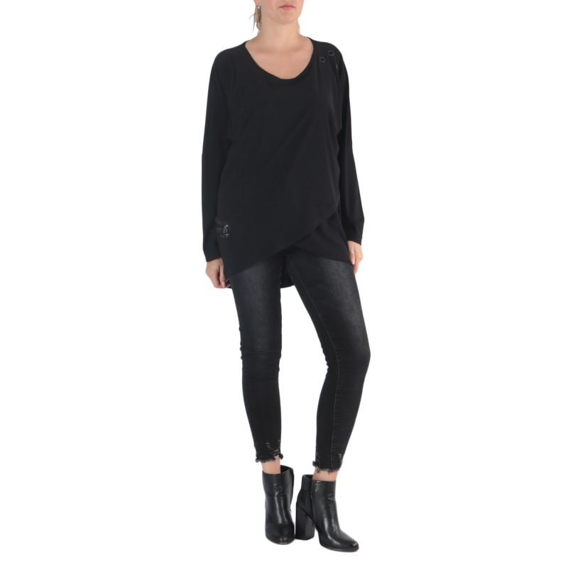 pull grande taille - pull fin avec 3 trous noirs 2W (face)