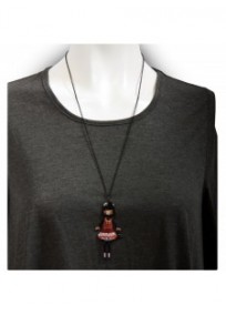 collier fantaisie grande taille - collier pepette Lolita coloris rouge "les pepettes" Lol bijoux (porté)