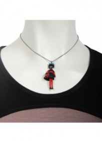 collier fantaisie grande taille - collier mini pepette Kate coloris noir lol bijoux (porté)