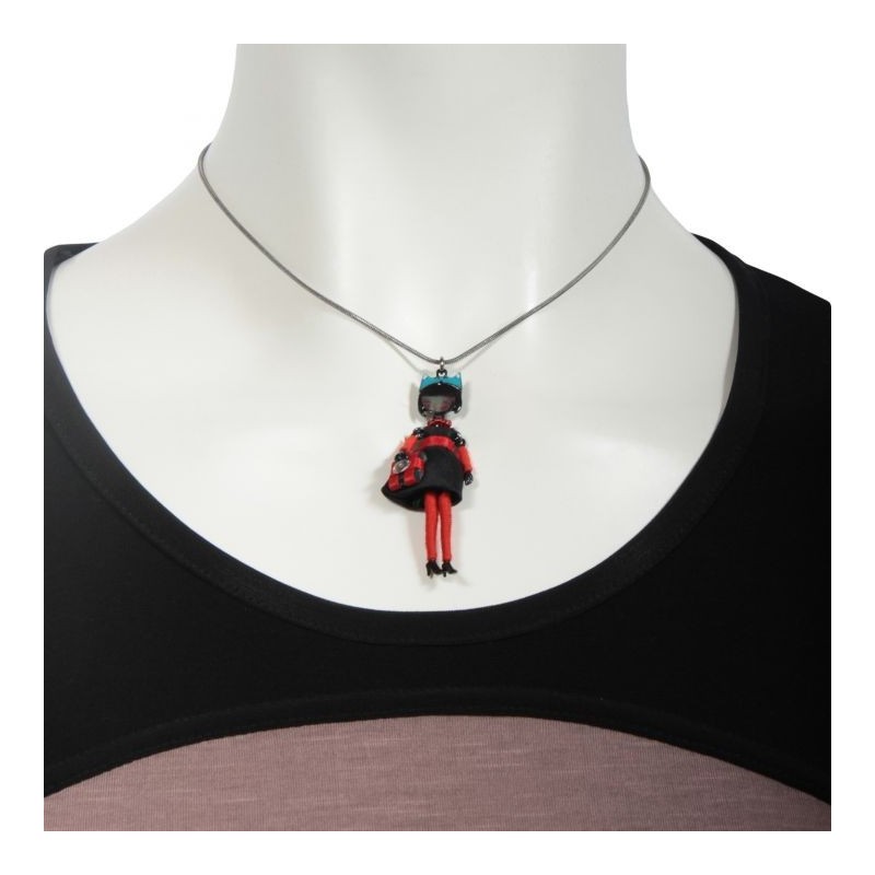 collier fantaisie grande taille - collier mini pepette Kate coloris noir lol bijoux (porté)