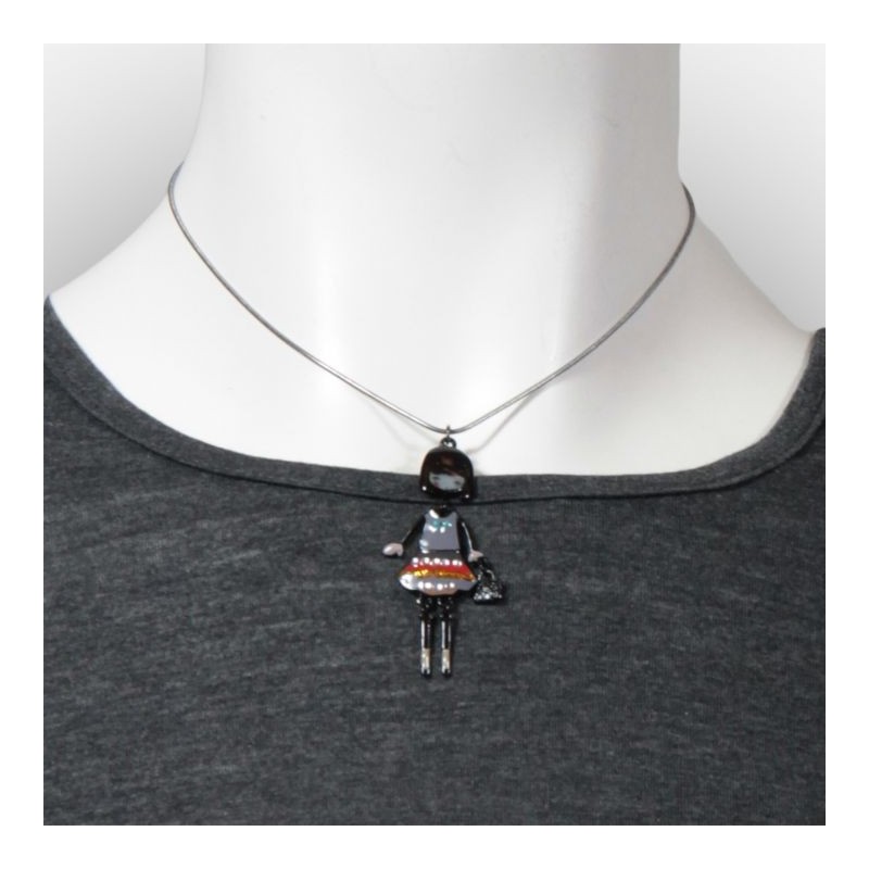 collier fantaisie grande taille - collier "Lolita" gris mini pepette lol bijoux 15pcp20m (porté)