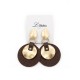 Boucles d'oreilles pendantes graphiques chocolat et doré Lolilota sur présentoir