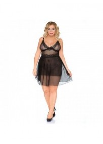 Lingerie grande taille - nuisette transparente noire avec dentelle Andaléa (porté)